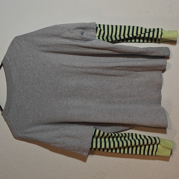 Tough Truths Skull Empyre shirt Sz large - Picture 4 of 4